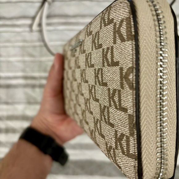 Karl Lagerfeld Paris SLG Crossbody Beige Taupe Handbag - Picture 7 of 15